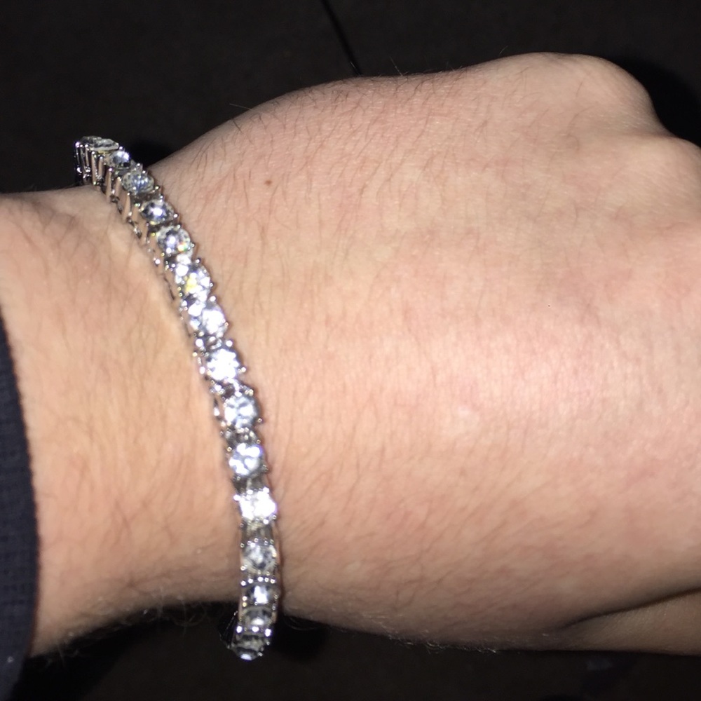 Diamond tennis bracelets !